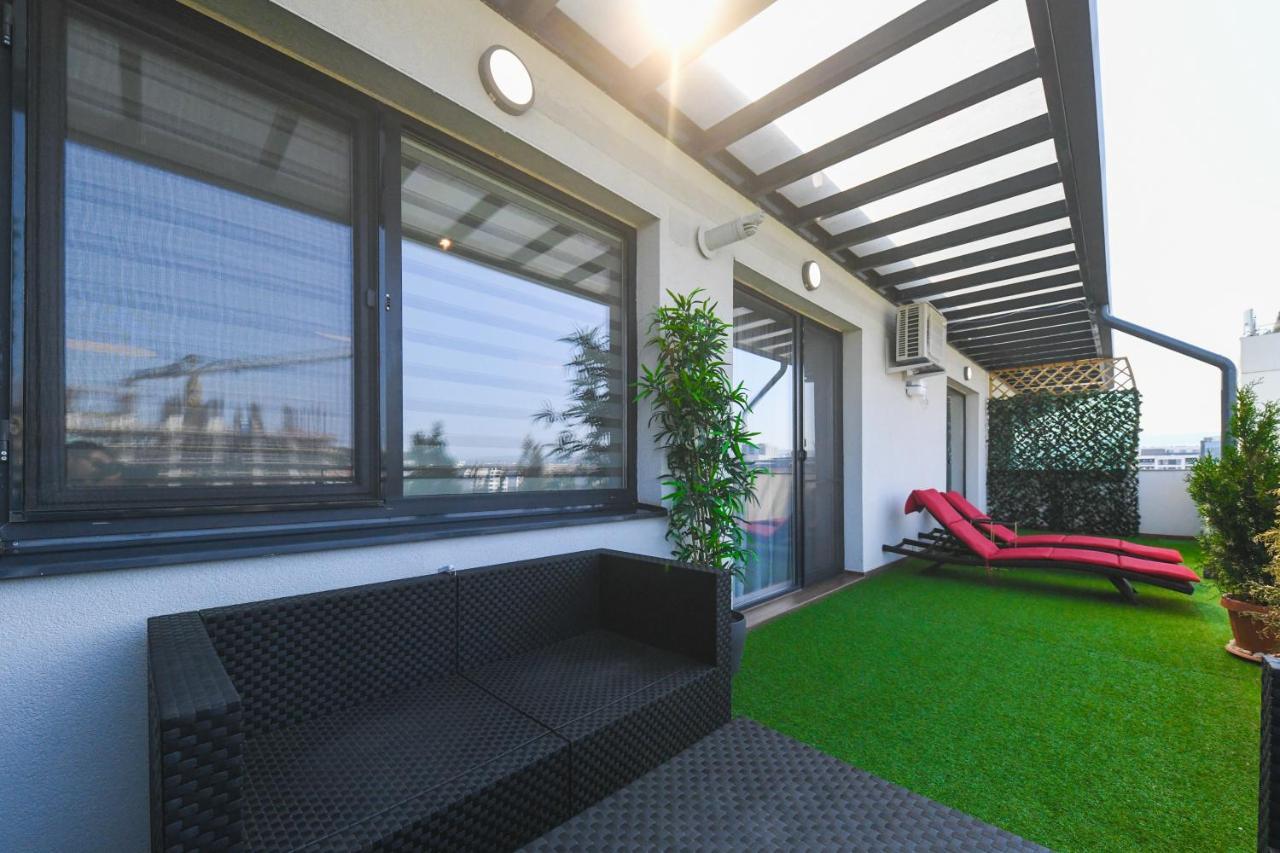 Panoramic Apartment With Terrace Kolozsvár Kültér fotó
